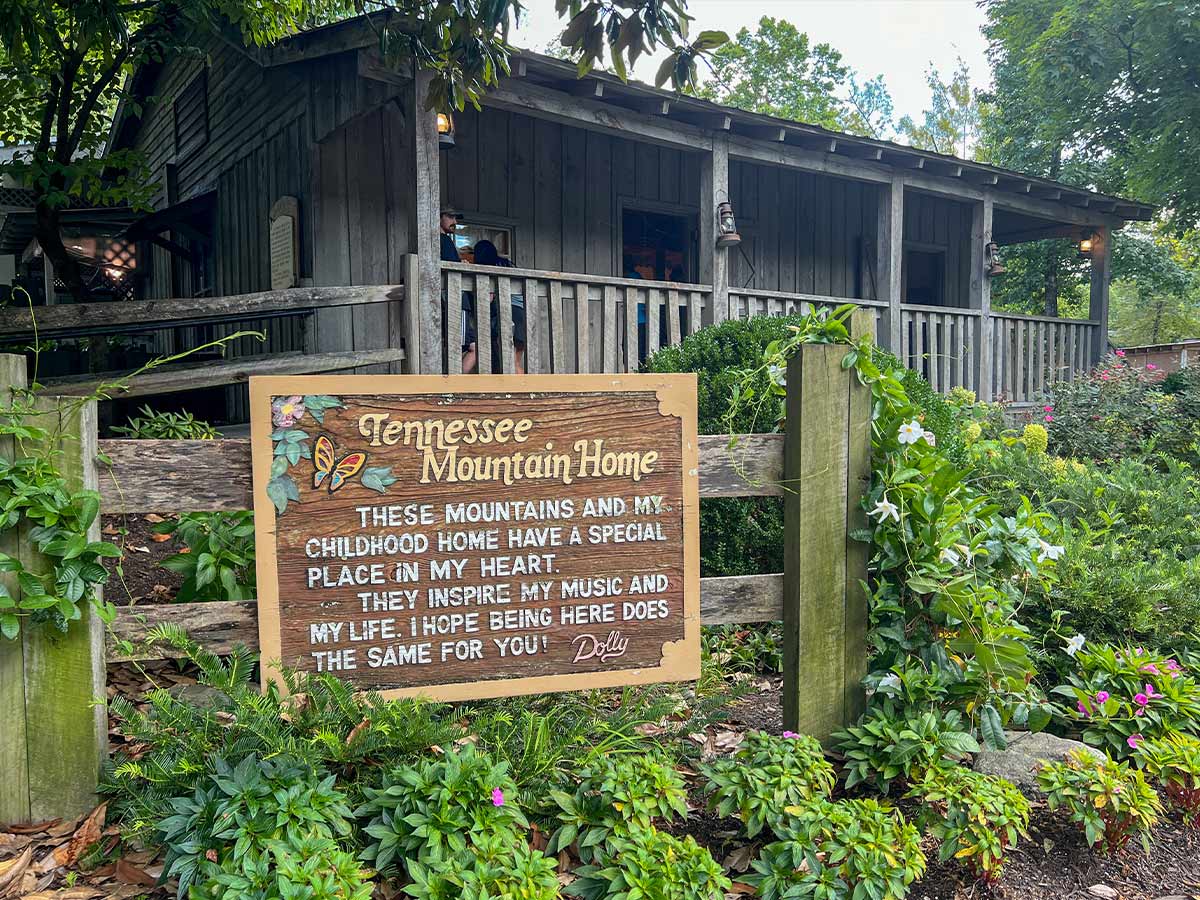 Her Tennessee Mountain Home