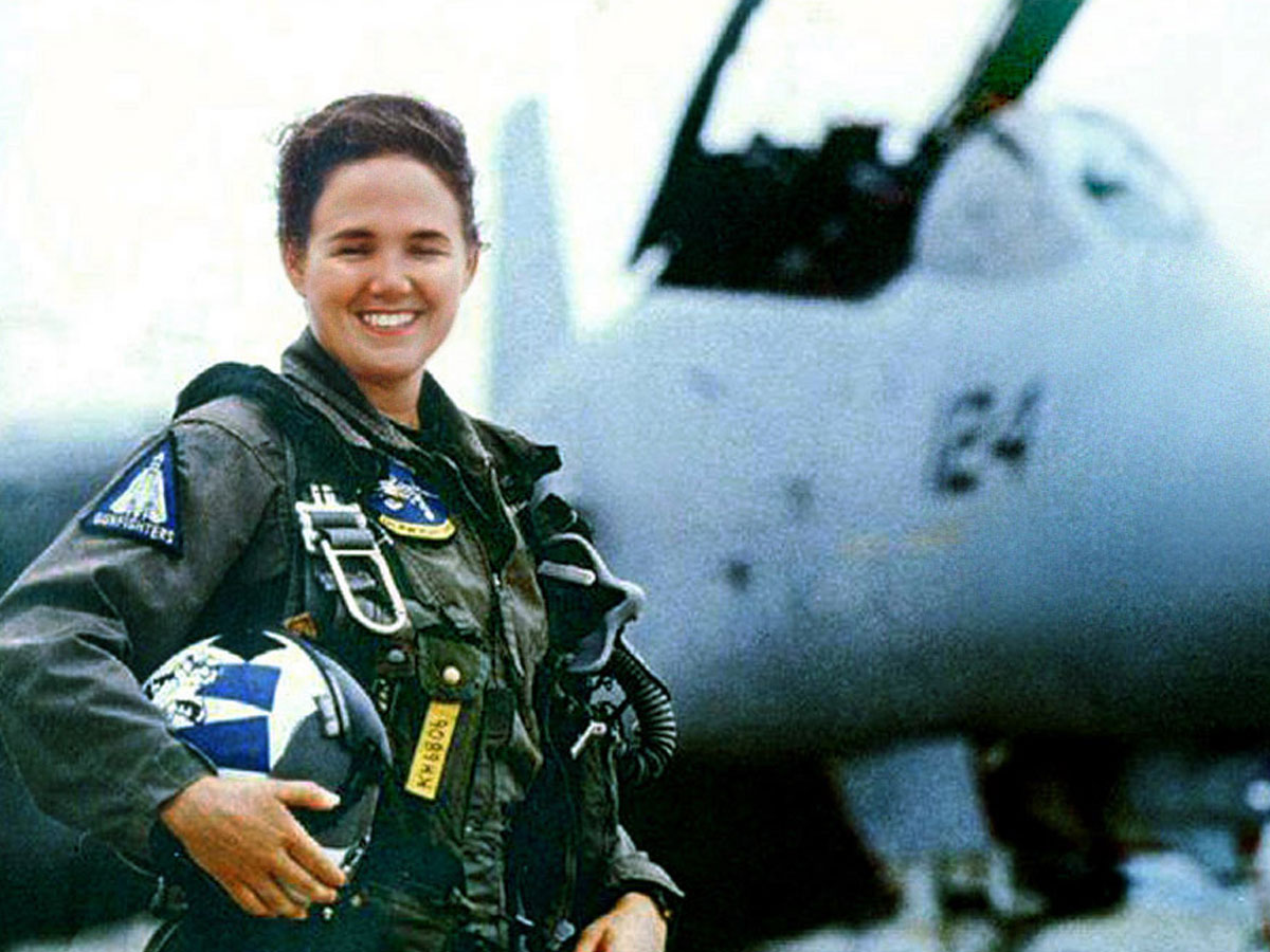 The First Female Navy Pilot