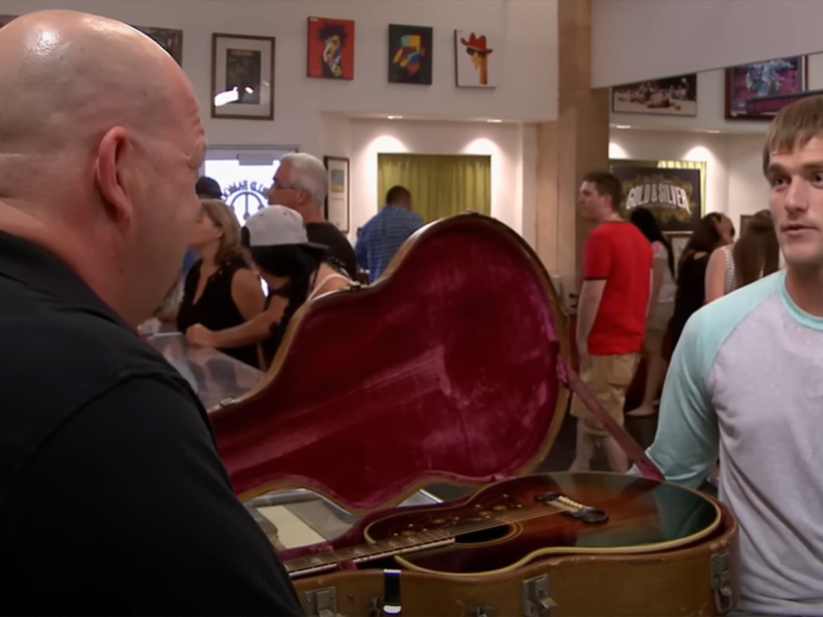 Steven Stills’ 1941 Gibson guitar