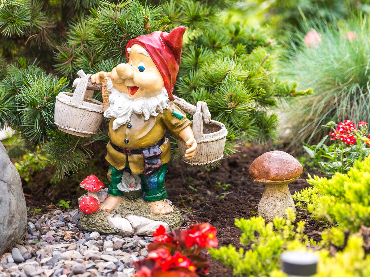 Quirky Outdoor Decor