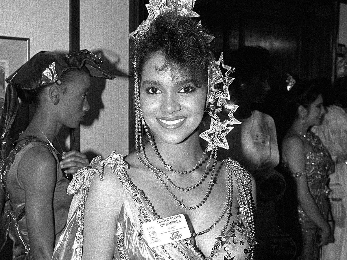 Winning Miss USA Runner-Up (1986) 