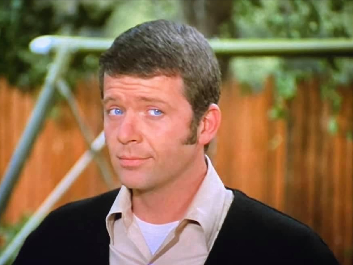 Robert Reed Then