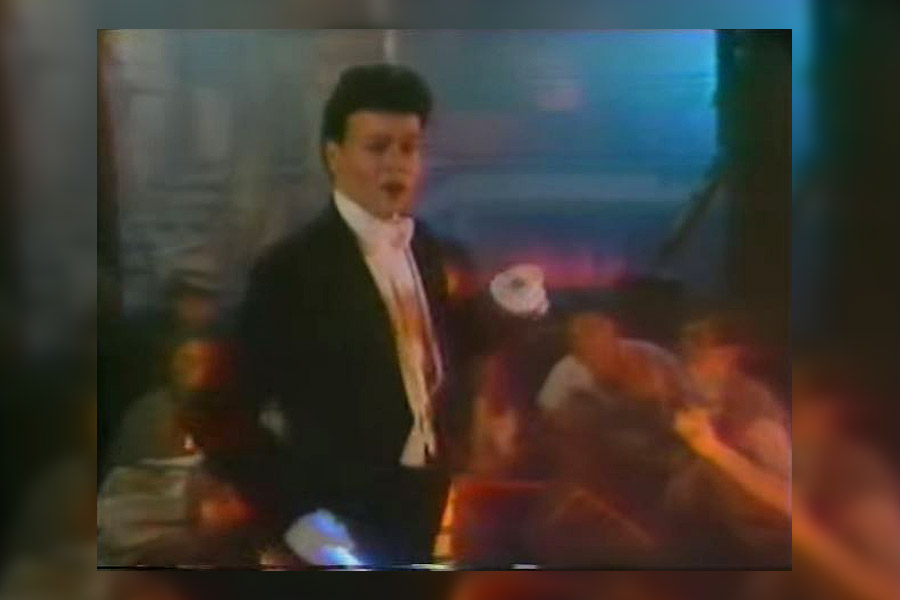 "Puttin' On the Ritz"--Taco