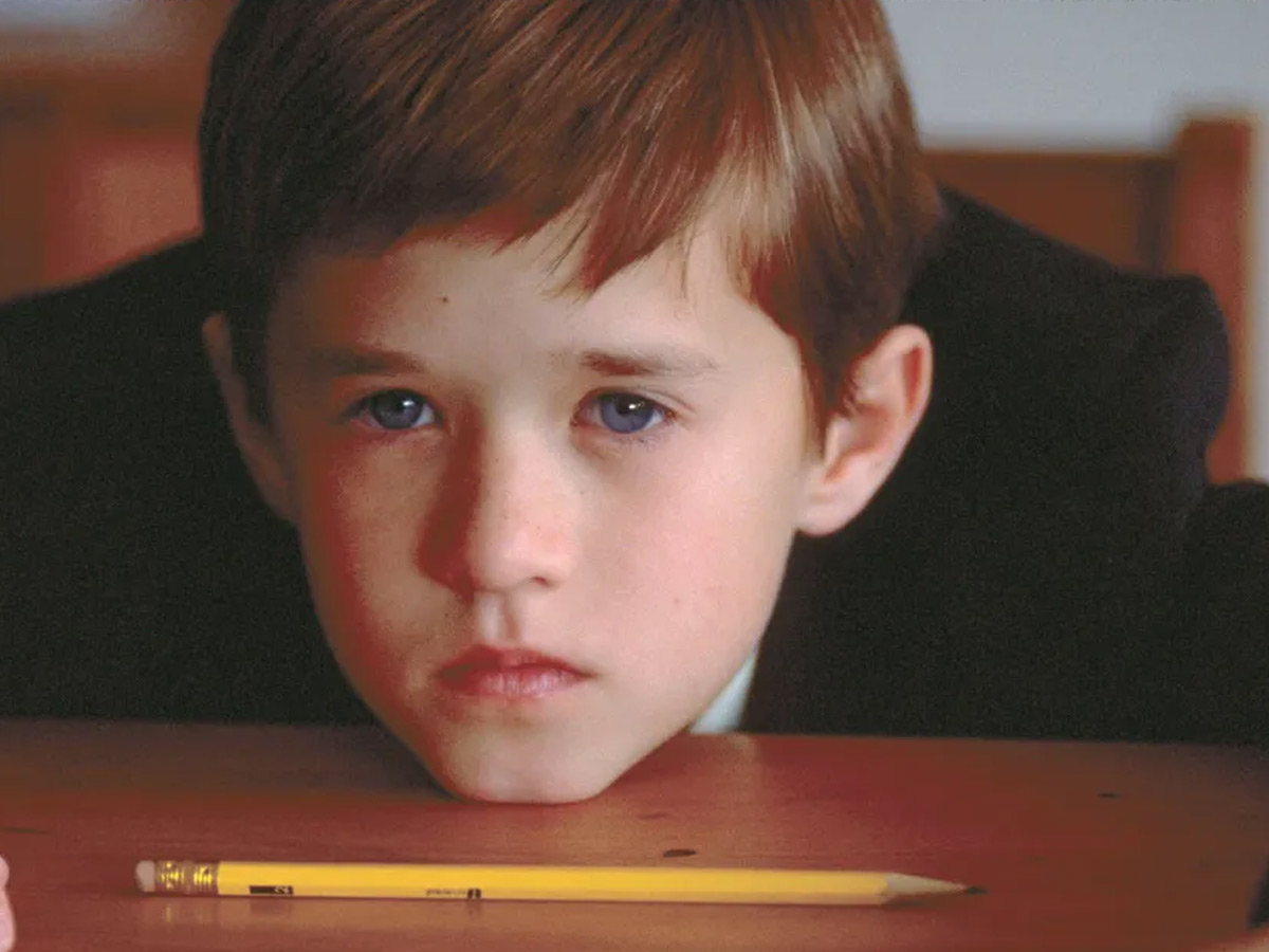 “I see dead people.”