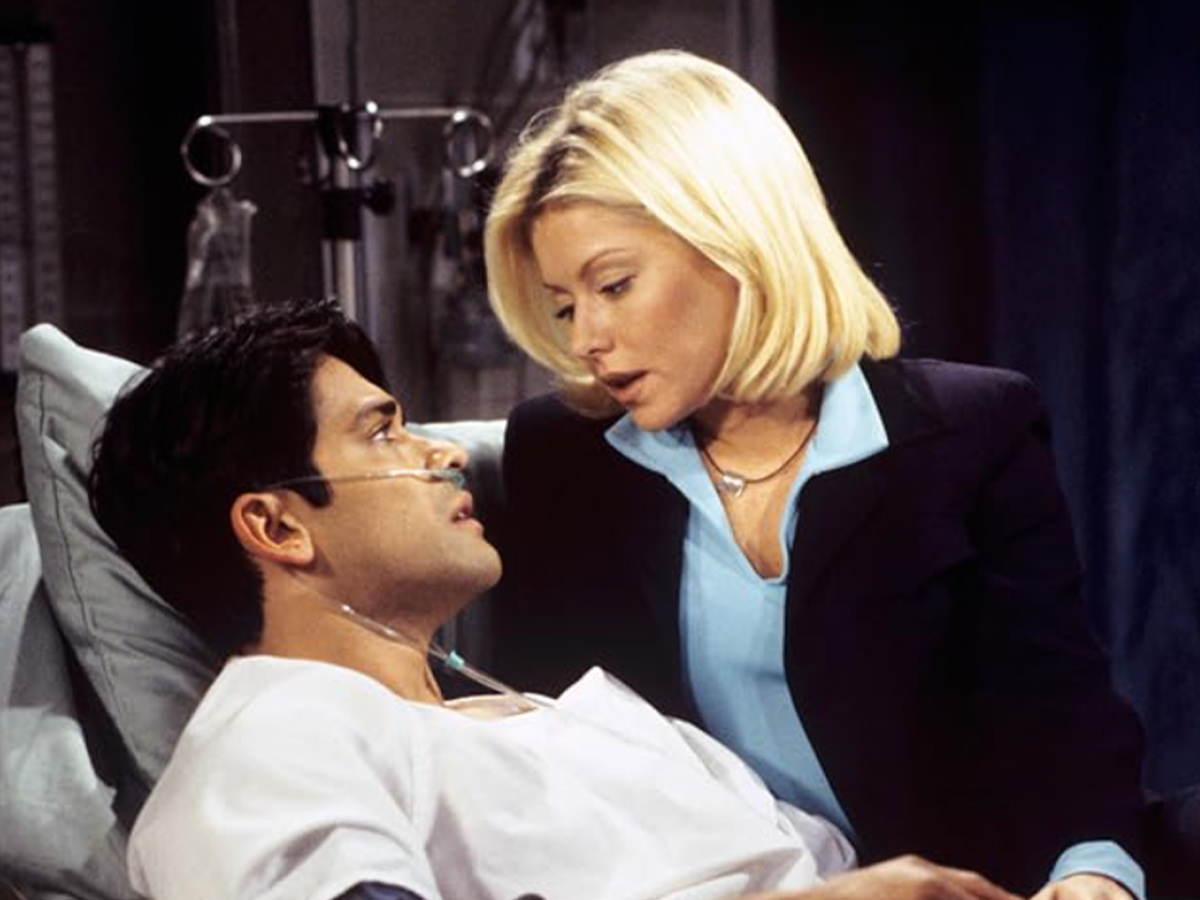 Kelly Ripa & Mark Consuelos