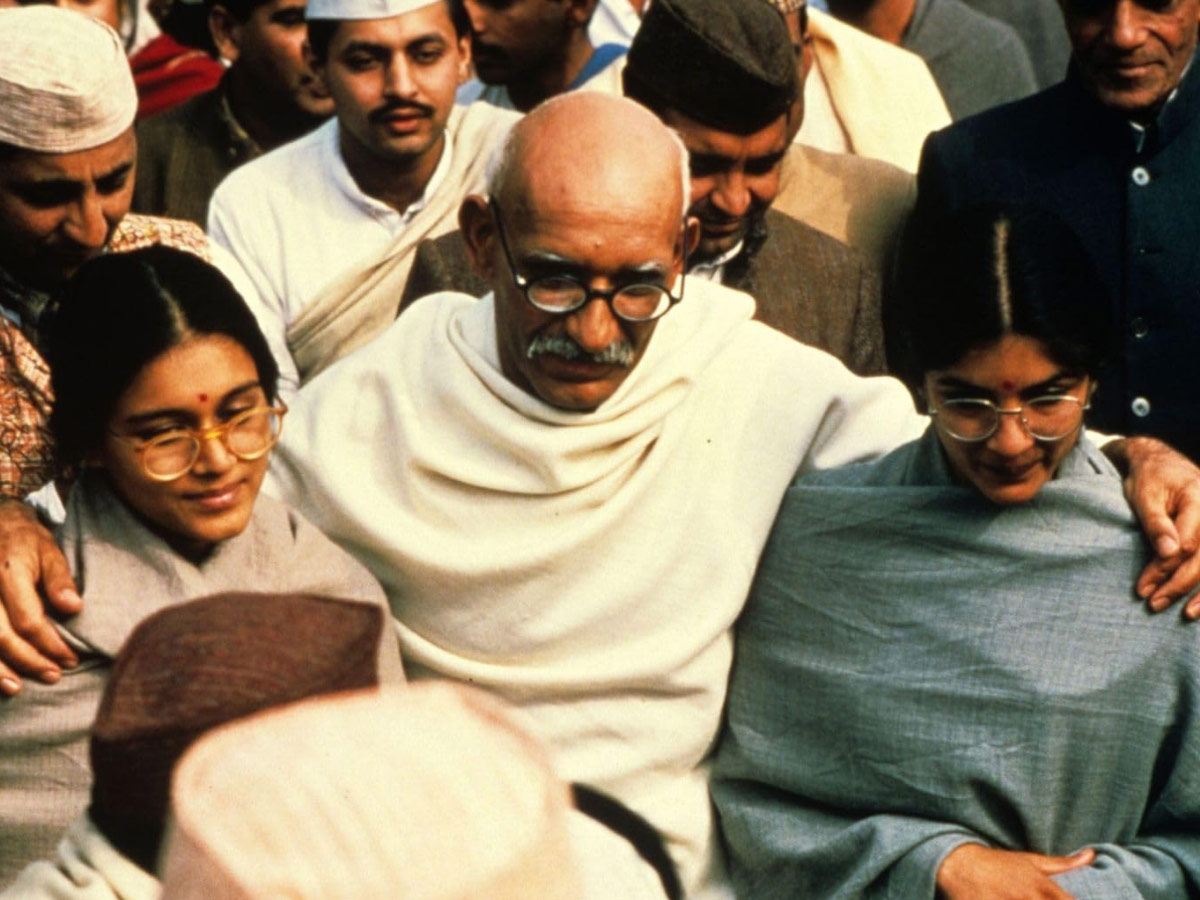 Gandhi - Ben Kingsley
