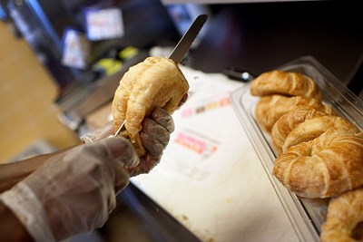 10 Fan-Favorite Fast Food Sandwiches from the '80s That Are Gone for Good