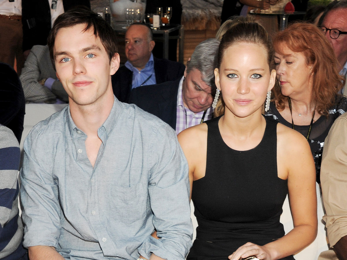 Jennifer Lawrence & Nicholas Hoult