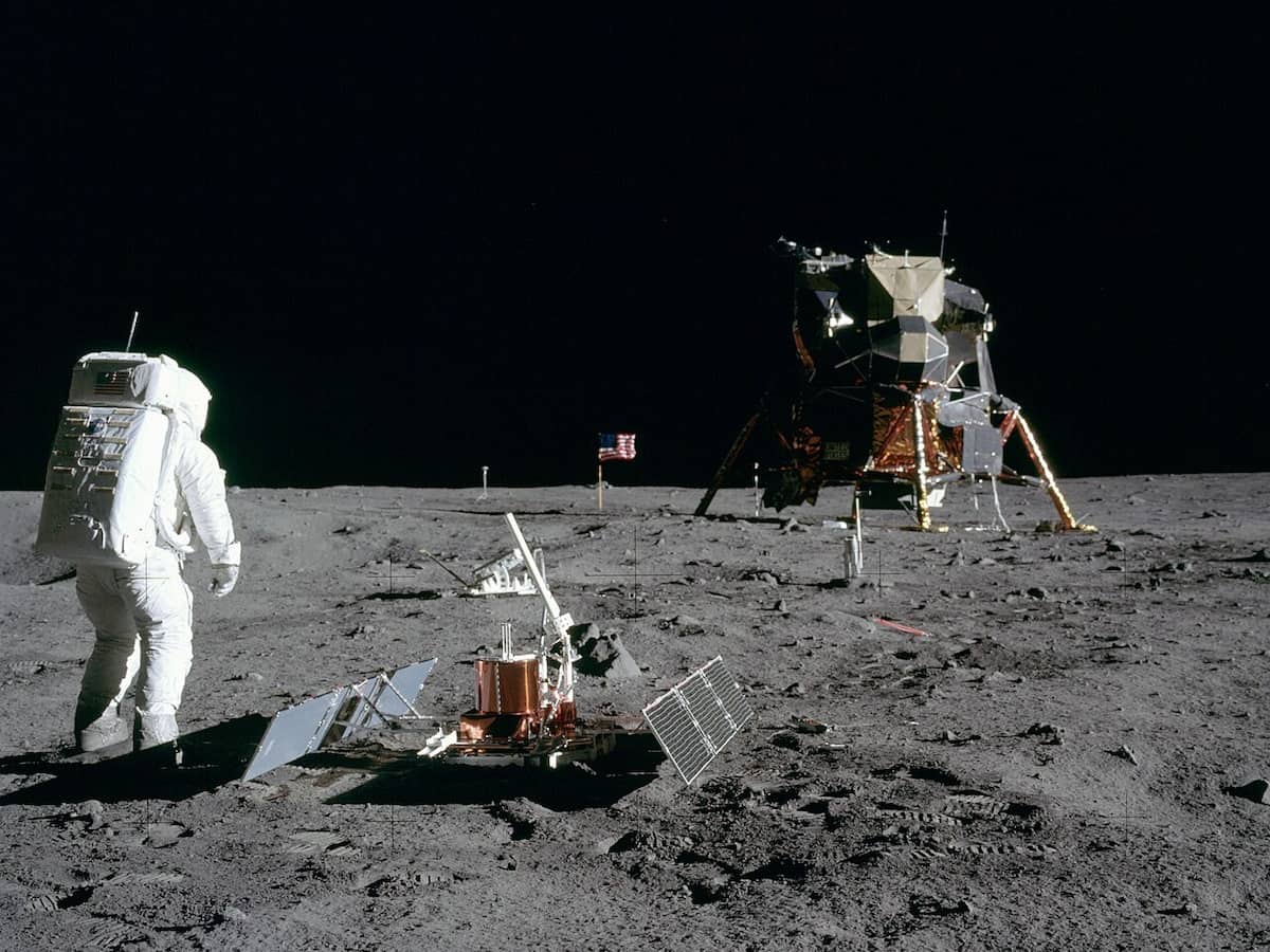 Apollo 11: The 1202 Scream