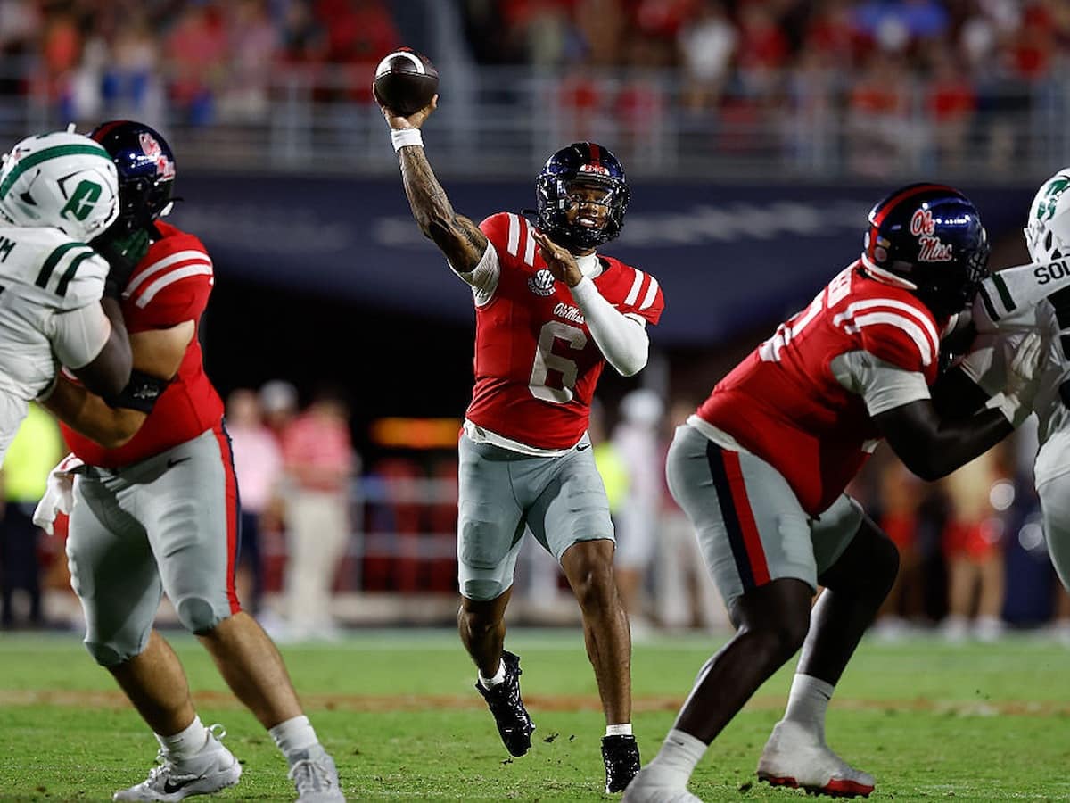 8 Seed: Ole Miss (+3)