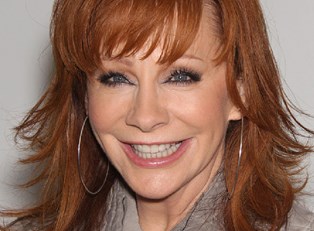The 5 Best Songs Covered by Reba McEntire