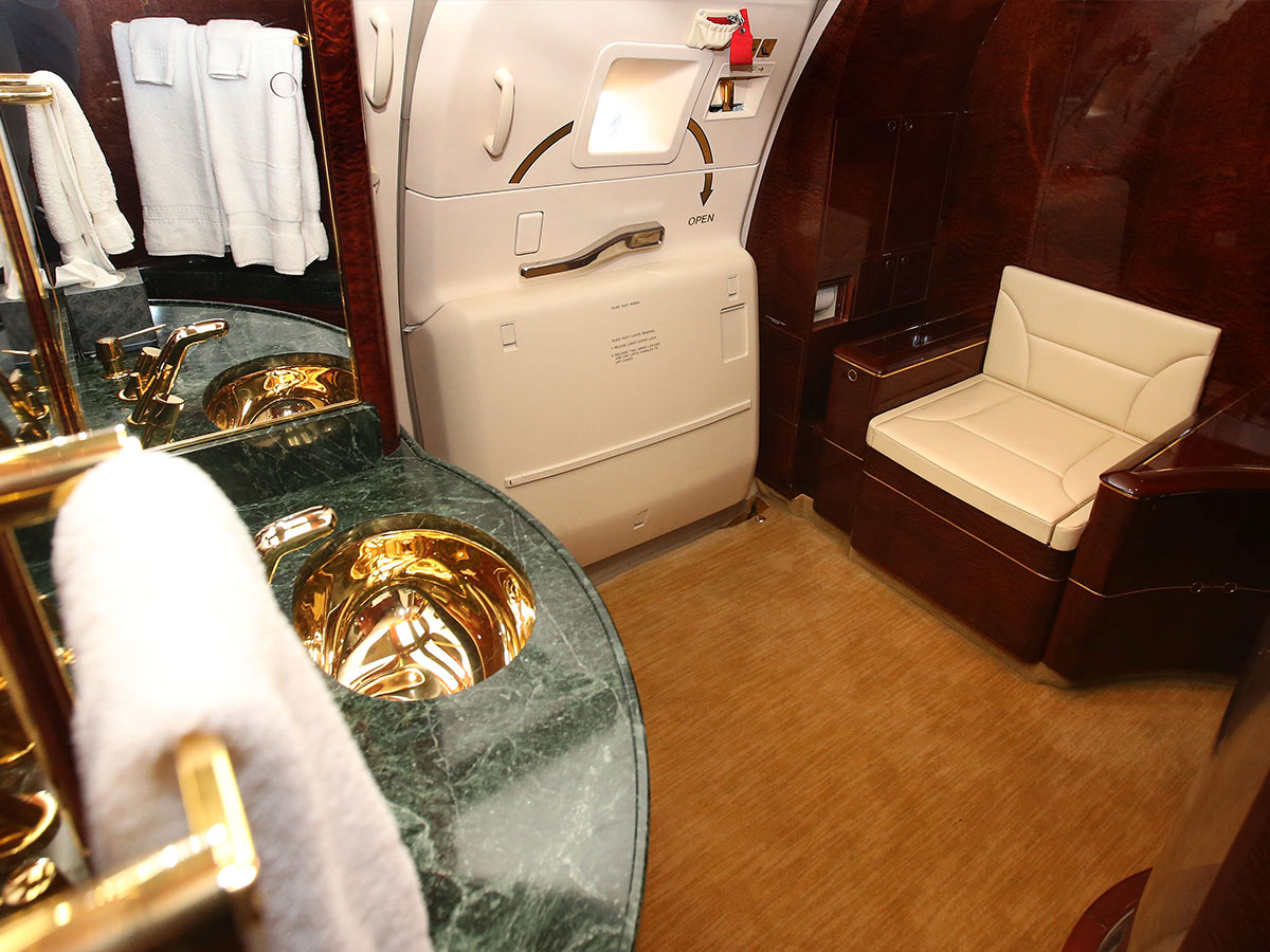 A Lavish Ensuite in the Sky
