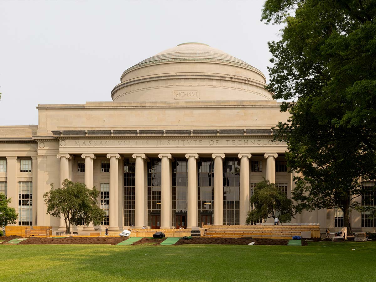 Massachusetts Institute of Technology