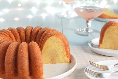 Delectable Caribbean Rum Cake in 10 Easy Steps