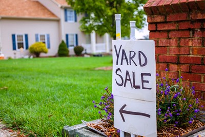 10 Tips for Having a Yard Sale