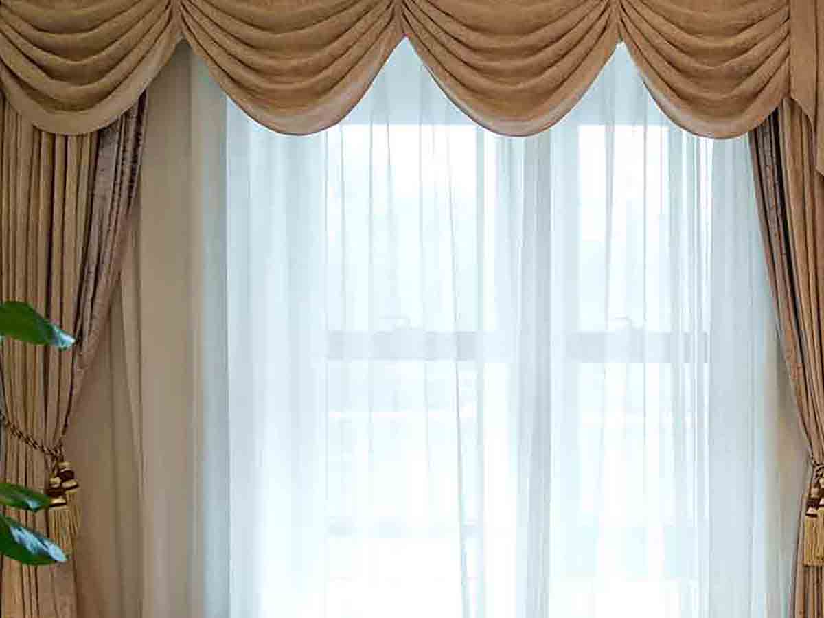 Using Heavy Fabrics and Tassels as Window Treatments