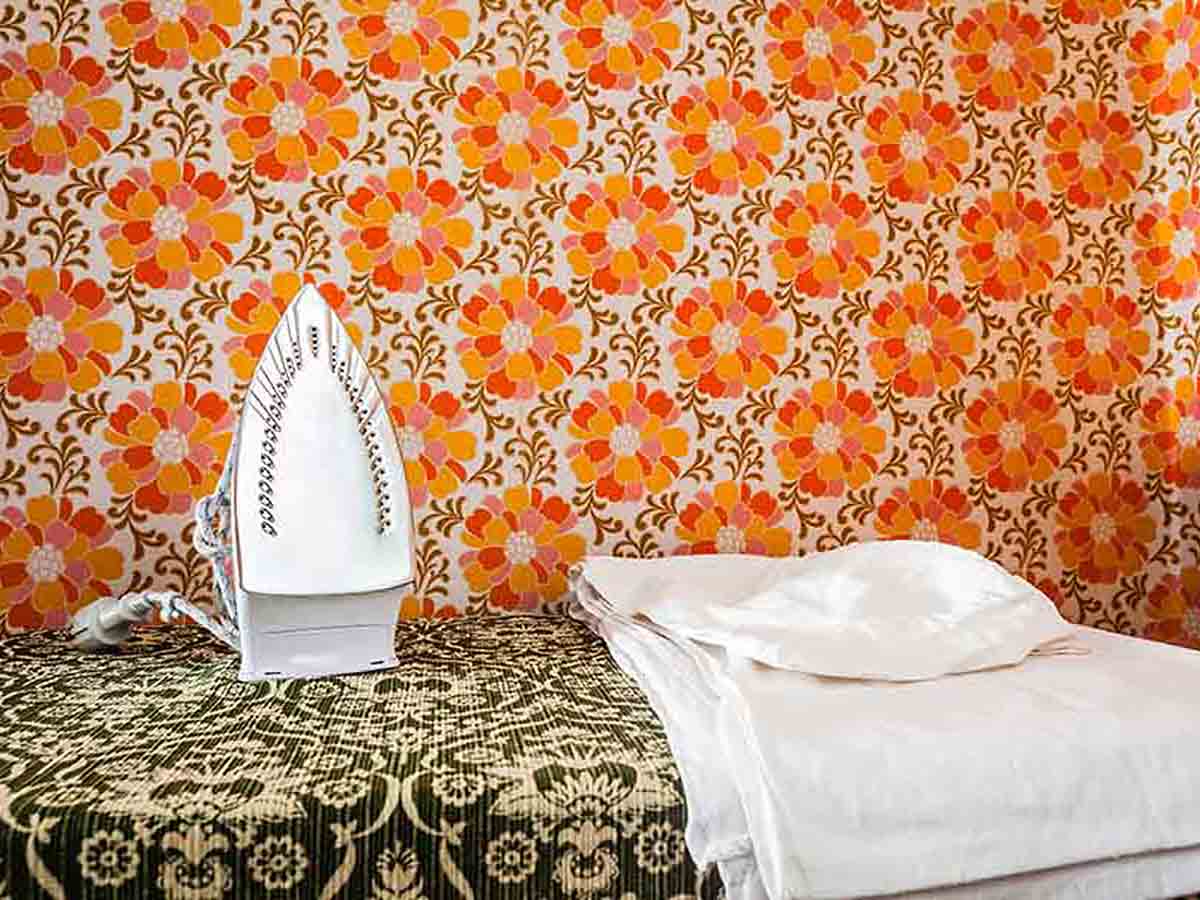 Keeping Old Wallpaper 