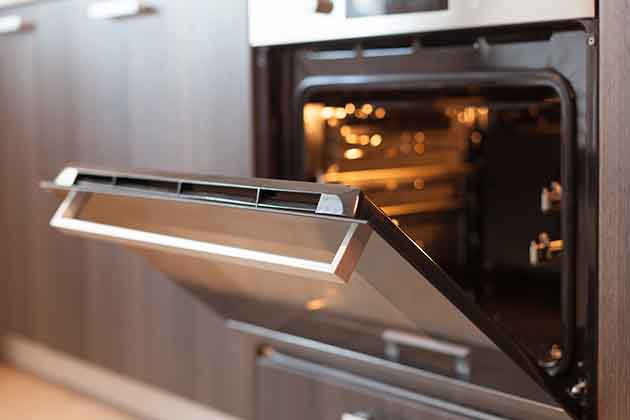 Leave the Oven Open After You Bake