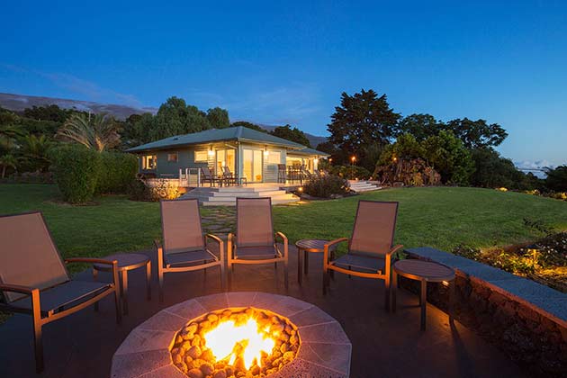 Add a Fire Pit to Your Backyard