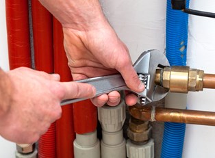 Tankless Water Heaters vs. Traditional Tanks