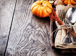5 Unique Thanksgiving Table Decorations