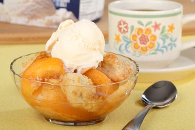 The Easiest Peach Cobbler Recipe
