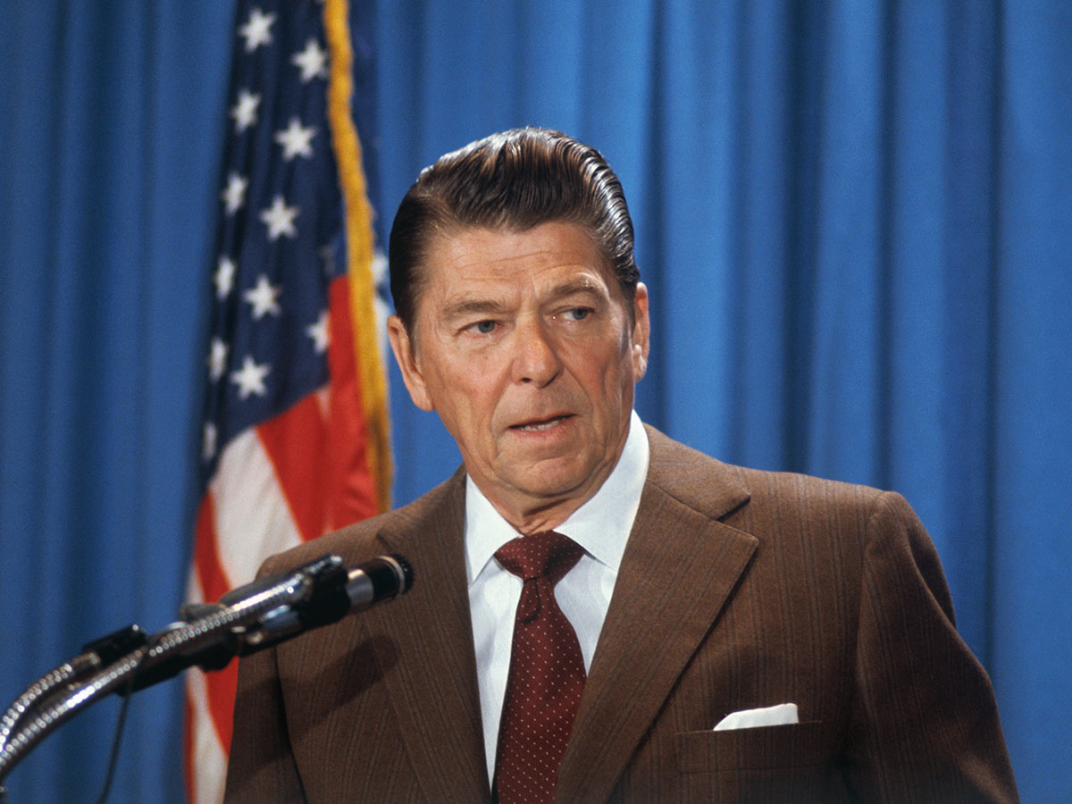 Ronald Reagan (1981–1989)