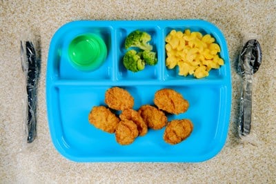 10 School Lunch Foods We Miss