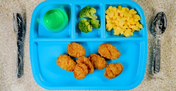 10 School Lunch Foods We Miss