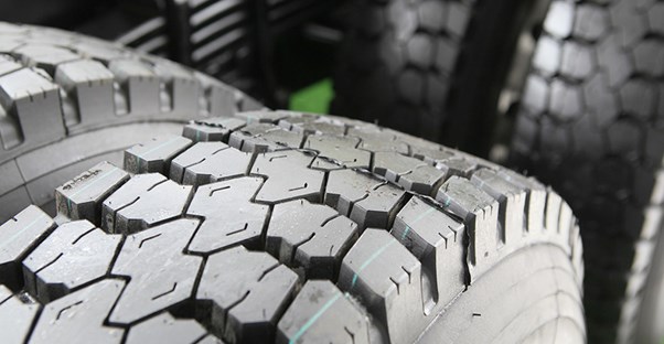 midsize compact truck tires