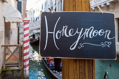 Tips for Planning Your Honeymoon on a Budget