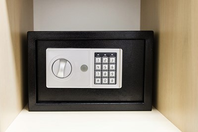 Top 8 Features to Look For in a Home Safe
