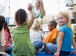 How to Find Elementary School Teaching Jobs