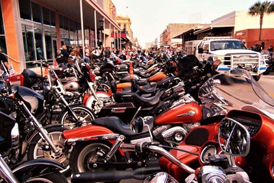 biggest motorcycle rallies in the u s
