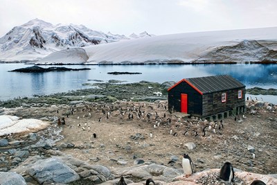 10 Destinations to Guarantee That You'll Unplug