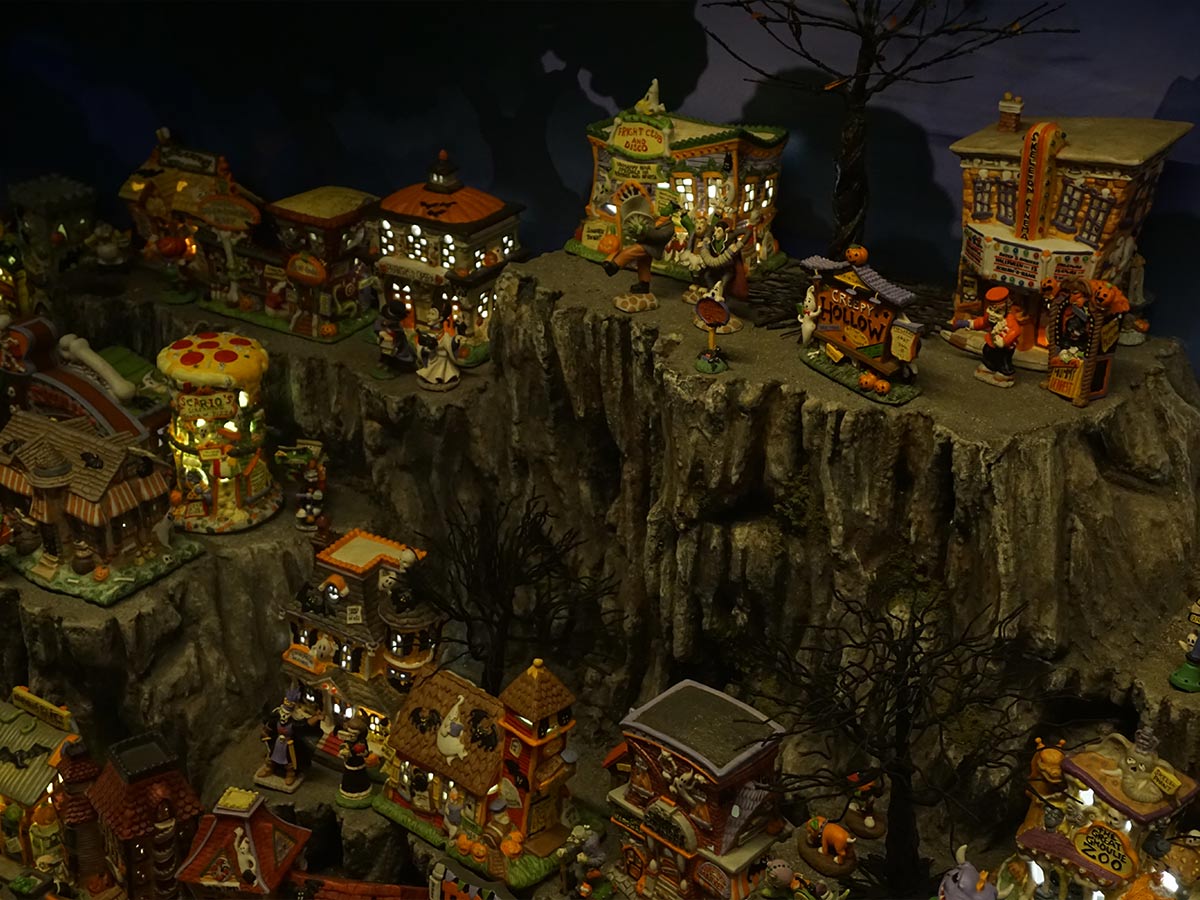 The Mini Time Machine Museum of Miniatures—Tucson, AZ