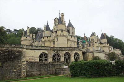 15 Beautiful Castles That Are Still in Use
