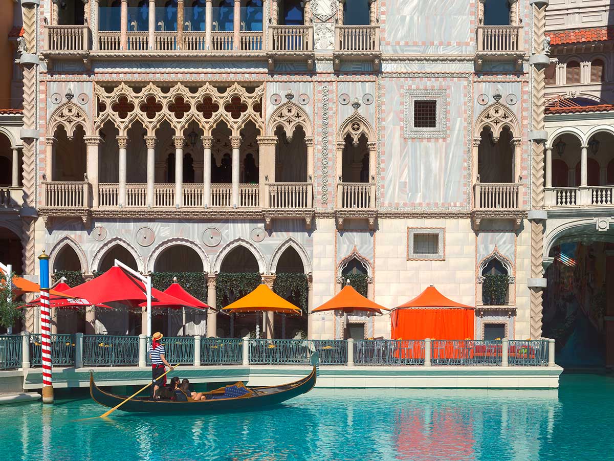 Nevada – The Venetian Gondola Rides