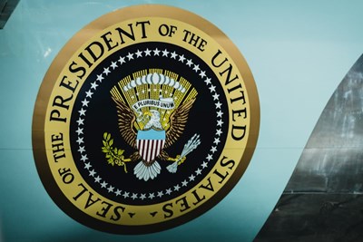 the presidential seal on air force one