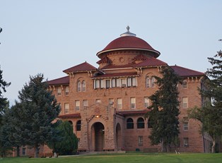 the battle mountain sanitarium is one of the most endangered places in the us