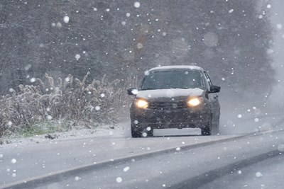 wintry weather driving