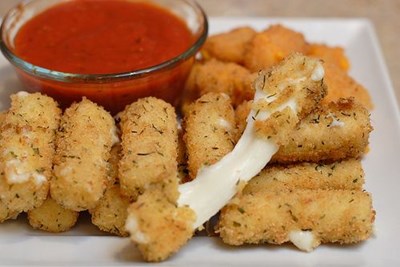 Can You Guess the Calorie Counts for These Popular Foods? 