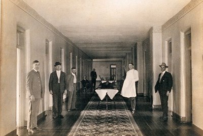 25 Modern Medical Reasons You’d Be Admitted to an Asylum in the 1800s