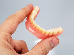 Types of Dentures