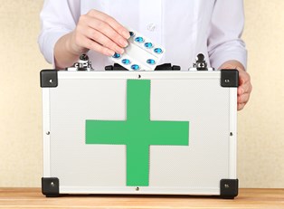 Creating an Office First Aid Kit